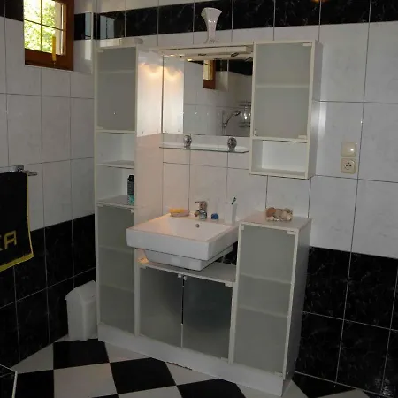 Holiday Home Balaton H2056 Casa vacanze Balatonszarszo