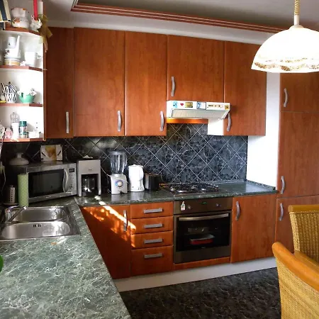 Casa vacanze Holiday Home Balaton H2056 Balatonszarszo