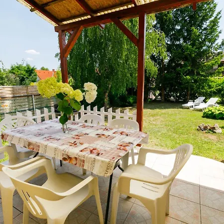 Holiday Home Balaton H2056 Casa vacanze
