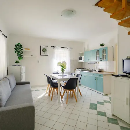 Holiday Home Balaton H2056 Casa vacanze *