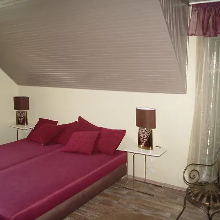 Holiday Home Balaton H2056 Casa vacanze Balatonszarszo